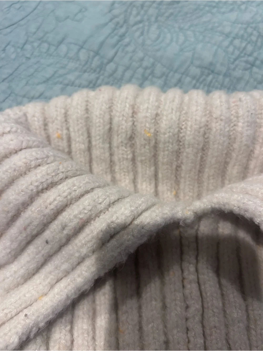 Cozy Ribbed Fold-Over Neck Women's Sweater in Light Cream